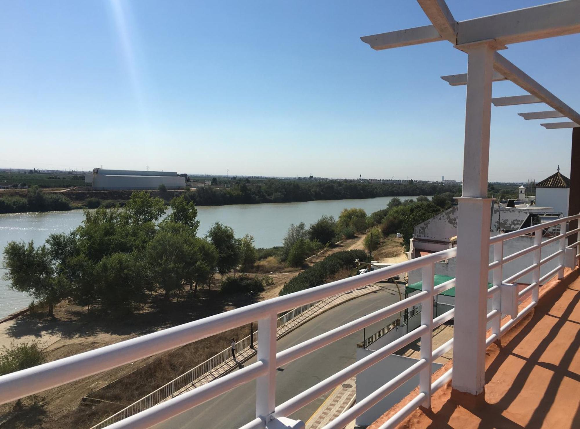 El Ancla Ξενοδοχείο Alcala del Rio Εξωτερικό φωτογραφία